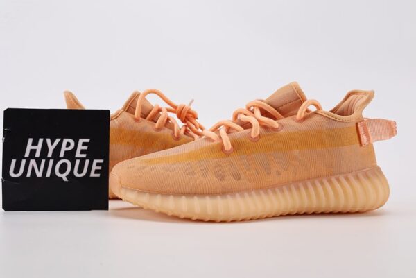 Yeezy Boost 350 V2 Mono Clay